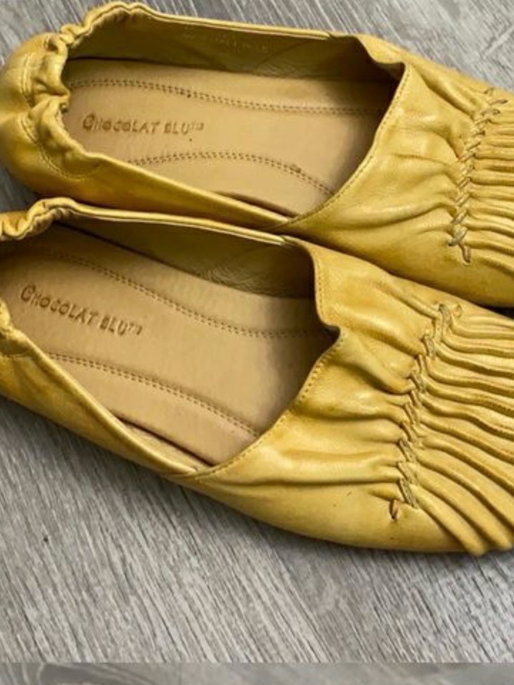 Chocolat Blu Mustard Gathered Leather Ballet Flats